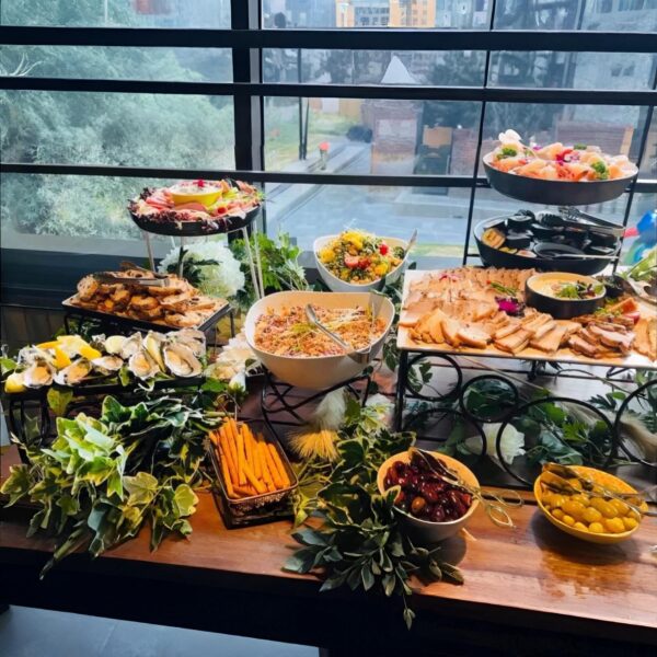 Premium Cold Seafood & Meat Grazing Station