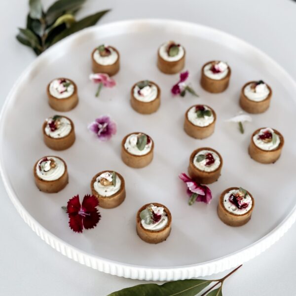 Spring RacingGrazing Collection - Cold Canape Station - 10 pieces (Substantial meal